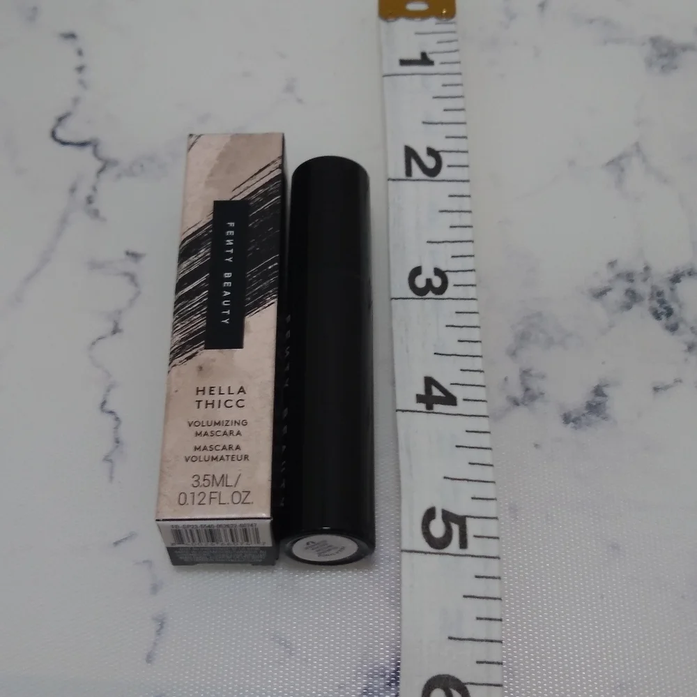 Fenty Beauty Hella Thicc Volumizing Mascara Travel Size .12 Oz